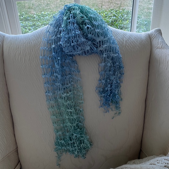 Silk scarf - Picture 5 of 5